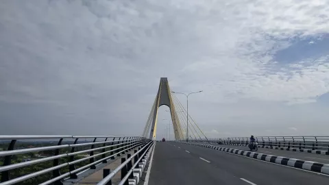 Duh, Seratusan Baut Jembatan Siak IV Hilang Dicuri Orang - GenPI.co