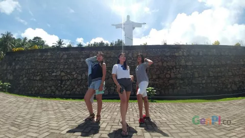 Libur Pemilu, Yuk Lihat Pesona Patung Yesus di Pulau Lembeh - GenPI.co
