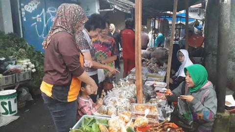 Pasar Entho, Surga Kuliner Parakan - GenPI.co