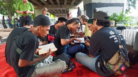 Komunitas Tasawuf Underground Merangkul Anak Punk - GenPI.co