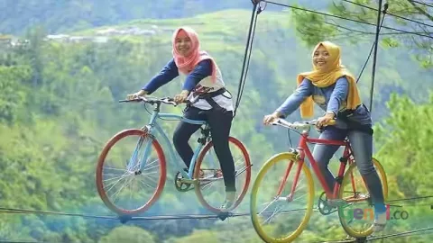 Libur Lebaran, Warga Serbu Desa Wisata di Magetan - GenPI.co