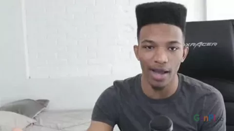 Etika Alami Masalah Mental Karena Medsos? - GenPI.co