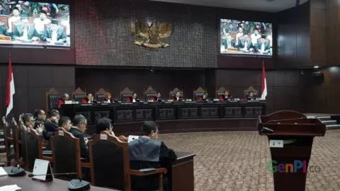 Hasil Sidang MK, Prabowo-Sandi Tak Bisa Buktikan Klaim Menang 52% - GenPI.co