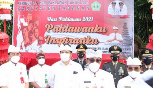 Bupati Tabanan Pimpin Upacara Hari Pahlawan - GenPI.co BALI