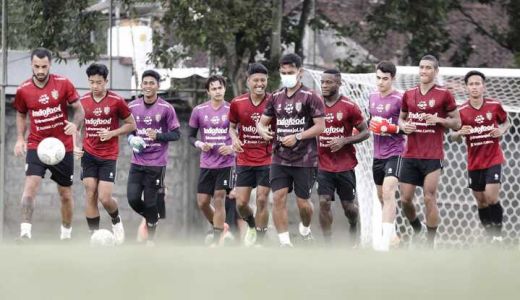 Teco Yakini 4 Pemain Kawakan Ini Bikin Bali United Kuat - GenPI.co BALI