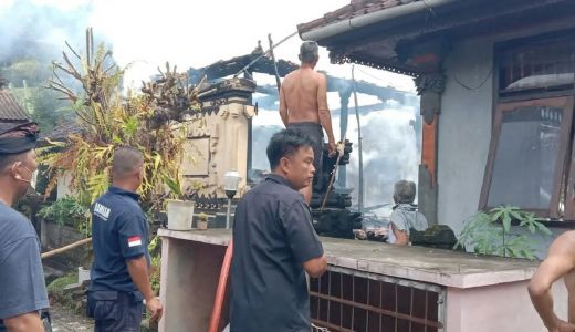 Kerugian Puluhan Juta, Kebakaran Bale Bali Warga Imbas Ini? - GenPI.co BALI