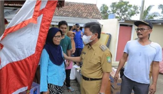 15 KK Korban Kebakaran RS Sitanala Terima Bantuan - GenPI.co BANTEN