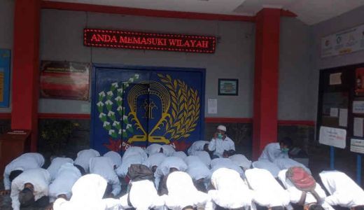 Kelebihan Kapasitas, Lapas Indramayu Asimilasi 29 Warga Binaan - GenPI.co JABAR