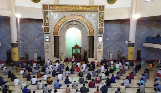 Ingin Ibadah Ramadan di Masjid Raya Bandung? Baca Dulu Aturannya - GenPI.co JABAR
