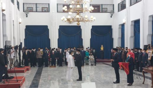 Yana Mulyana Jadi Wali Kota Bandung Usai dilantik Ridwan Kamil - GenPI.co JABAR