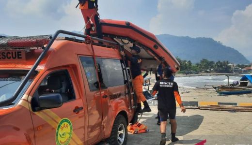 Pantai Selatan Memakan Korban Lagi, 2 Wisatawan Tenggelam - GenPI.co JABAR