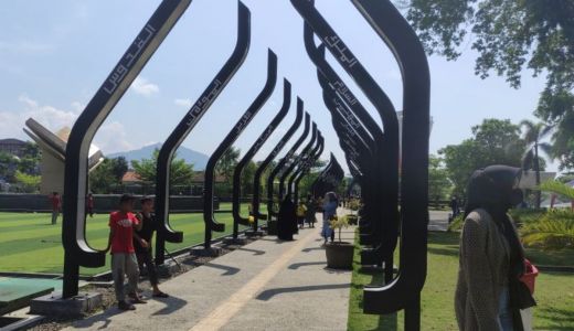 Taman Alun-alun Cianjur Kembali Dibuka, Bisa Datang Tanpa Masker - GenPI.co JABAR