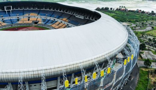 Gawat, Persib Belum Pasti Bisa Gunakan Stadion GBLA di Liga 1 - GenPI.co JABAR