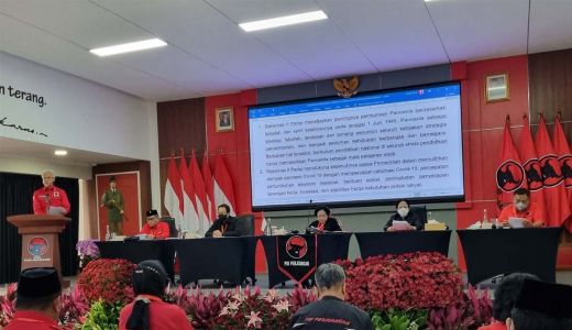 Bacakan Hasil Rakernas PDIP, Ganjar: Capres Hak Megawati - GenPI.co JATENG