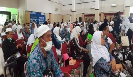 Alhamdulillah, Kloter Terakhir Jemaah Haji Debarkasi Solo Telah Tiba - GenPI.co JATENG