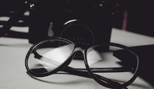 Tips Memilih Kacamata Supaya Makin Stylish - GenPI.co JATIM