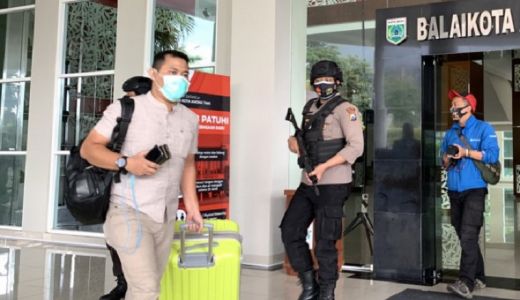 KPK Periksa Staf Ahli Jatim Park dan 3 Saksi Lainnya - GenPI.co JATIM