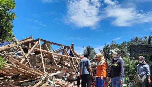 Sebanyak 2.511 Rumah Rusak di Lumajang Rusak Akibat Gempa Bumi - GenPI.co JATIM