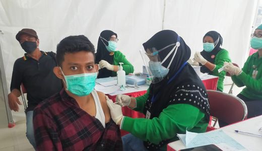 Dinkes Surabaya Vaksin Ribuan Penghuni Rusun, ini Jumlahnya - GenPI.co JATIM