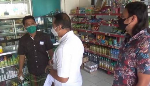 Antisipasi Panic Buying, Polres Madiun Cek Stok Obat di Apotek - GenPI.co JATIM