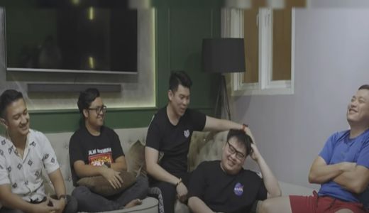Crazy Rich Surabaya Kumpul, Ketemu Ahli Saraf, Teriak Ampun - GenPI.co JATIM
