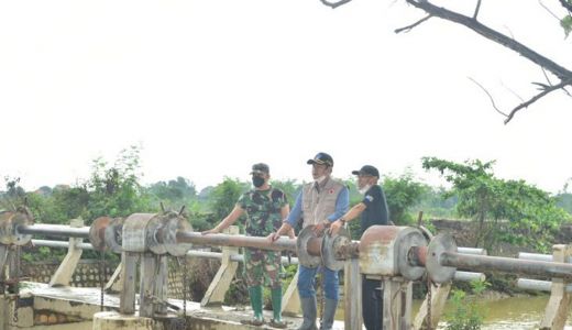 Banjir Jebol Tanggul di Lamongan, Yuhronur: Tanggap Darurat - GenPI.co JATIM