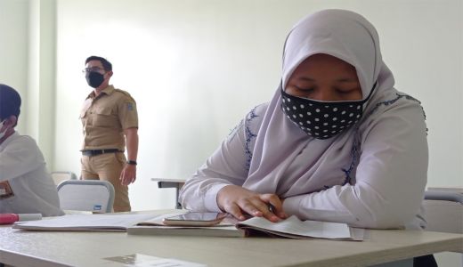 DPRD Surabaya Ingatkan Disparpora Soal Beasiswa - GenPI.co JATIM