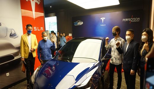 Tesla Resmi Hadir di Surabaya, Segini Harganya - GenPI.co JATIM