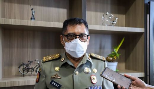 Tak Ingin Kecolongan, Satpol PP Surabaya Patroli Cegah Tawuran - GenPI.co JATIM
