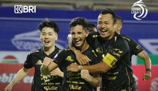 Menang Telak Atas Bali United, Persebaya Kian Nyaman di Big Four - GenPI.co JATIM