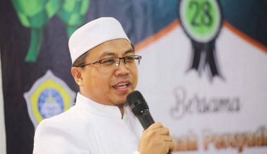 Soal Penendang Sesajen Semeru, Tanggapan Dosen UB Malang Menohok - GenPI.co JATIM