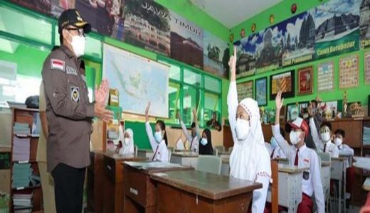 Covid-19 Melonjak di Sekolah, Disdikbud Kota Malang Ambil Tepat - GenPI.co JATIM