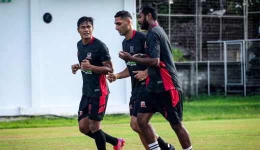 Pelatih Madura United Evaluasi Besar-Besaran Jelang Lawan Persija - GenPI.co JATIM