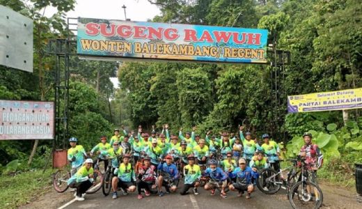 Junrejo Cycling Club, Gowes Seru Kampanyekan Pola Hidup Sehat - GenPI.co JATIM