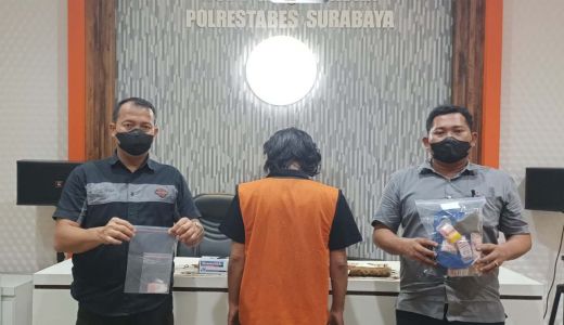Oknum Ojol Punya Bisnis Haram Sampingan, Polisi Turun Tangan - GenPI.co JATIM