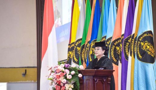 Menteri LHK Siti Nurbaya Jadi Guru Besar Universitas Brawijaya - GenPI.co JATIM