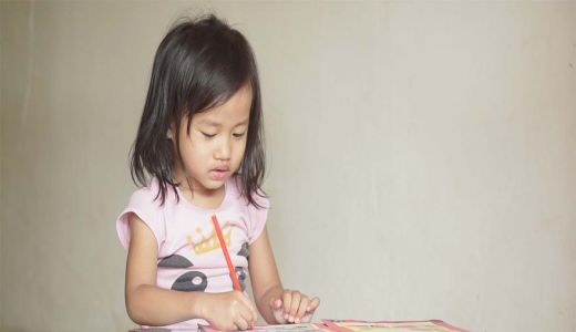 Tips Menjaga Anak Saat Belajar Daring, Orangtua Tak Perlu Stres - GenPI.co JATIM