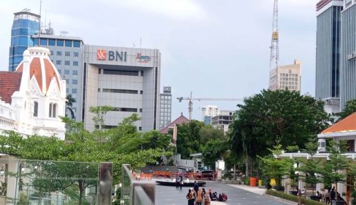 Pemilik Gedung di Surabaya Tertib Kalau Tak Mau Disegel - GenPI.co JATIM