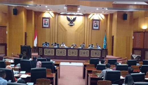 Komisi A Singgung Pengelola Gedung Tinggi di Surabaya, Tak Laik - GenPI.co JATIM