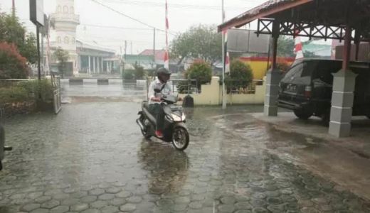 BMKG: Hujan Ringan dan Gelombang Laut Tinggi di Yogyakarta - GenPI.co JOGJA