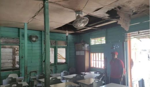 10 Tahun Murid SD Kaltim Belajar di Rumah Penjaga Sekolah - GenPI.co KALTIM