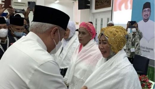 Gubernur Kaltim: Ada yang Menunggu Puluhan Tahun Naik Haji - GenPI.co KALTIM