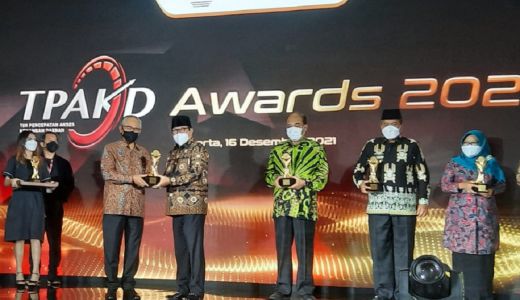 Lombok Timur Raih Penghargaan Program Berantas Rentenir - GenPI.co NTB