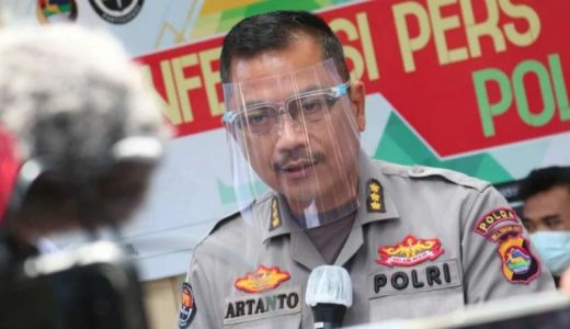 Polisi Tahan Tersangka Hoaks Dana PEN Rp 2 Triliun - GenPI.co NTB