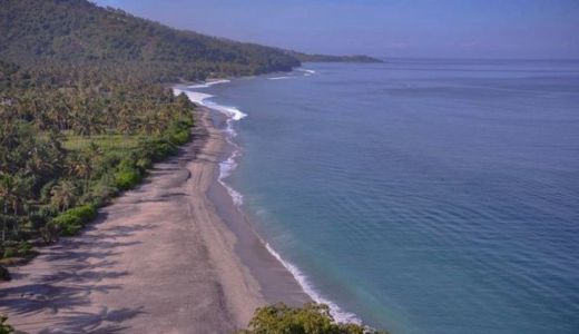 Menikmati Keindahan Jingga di Pantai Klui Lombok Utara - GenPI.co NTB