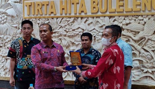 Bupati dan DPR Lombok Tengah Dukung PDAM Buka Pabrik Air Kemasan - GenPI.co NTB