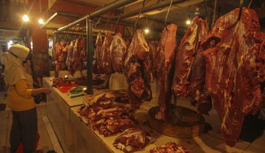 Distan Mataram Pantau Daging Beku Dijual Tak Sesuai Standar - GenPI.co NTB