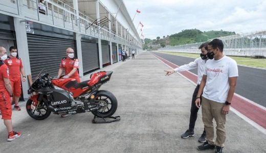 Cek Tes Pramusim MotoGP 2022, Sandiaga Uno Bilang Begini - GenPI.co NTB