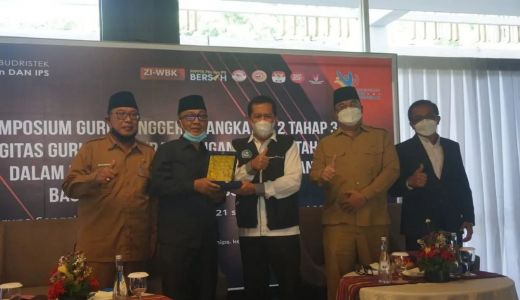 Bupati Fauzan Harapkan Guru Penggerak Perkuat Kolaborasi - GenPI.co NTB