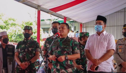 Jenderal Dudung Pantau Vaksinasi di Ponpes Islahuddiny - GenPI.co NTB
